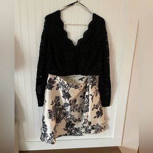 Plus Size 2 Piece Formal Black Lace and Floral Dress